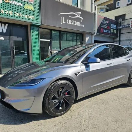 모델3 하이랜드 퍼포먼스는 역시 엑스펠로 썬팅해줘야죠 광주카페인w / 광주 동구 산수동