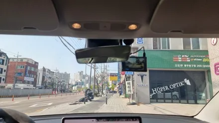 테슬라 모델3 블랙박스 배터리 장착 및 오직 70% 전 측면 썬팅 시공 / 광주 동구, 나주, 순천