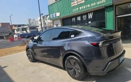 카페인w광주점 테슬라 모델Y 엑스펠 프라임XR 썬팅 했어요 / 광주 동구 산수동