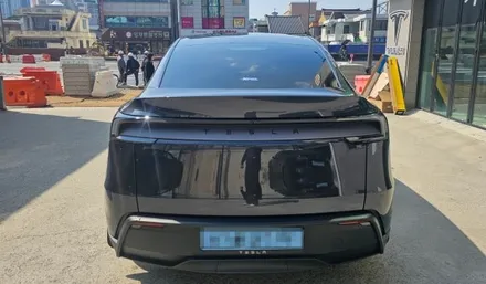 카페인w광주점 테슬라 모델Y 엑스펠 프라임XR 썬팅 했어요 / 광주 동구 산수동