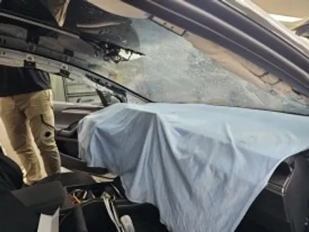 테슬라 SUV 모델X 카디언 제스 썬팅  프라이버시유리와 색감차이 없이 통일하세 / 광주 동구 산수동