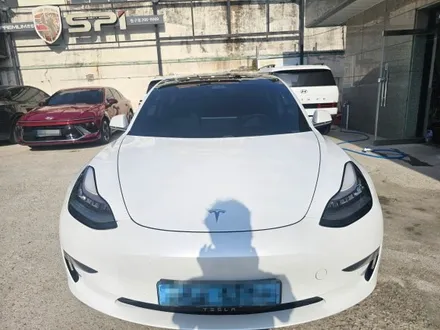 테슬라 모델3 재시공 가능합니다 멀리서 찾지마세요 광주카페인W에서 시공해드립니다 / 광주 동구 산수동