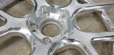 벤츠A45 AMG에 장착된 BC FORGED 19인치 커스텀 휠도색 작업후기 / 인천 계양구 서운동