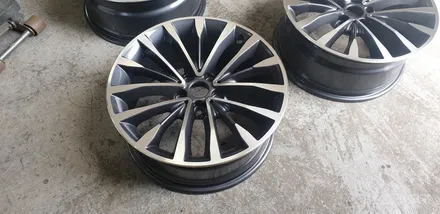 BMW G30 럭셔리 18인치 휠도색,휠커스텀,다이아컷팅 작업 후기 / 인천 계양구 서운동