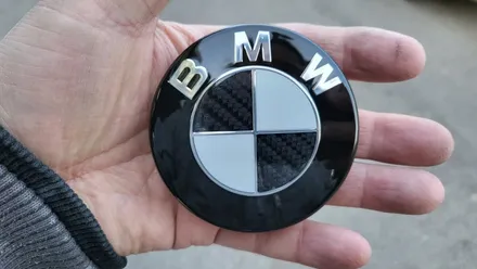 bmw 카본엠블럼,bmw 카본 휠캡 커스텀 작업 / 인천 계양구 서운동