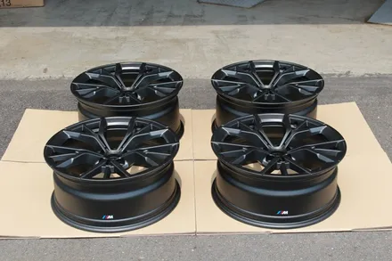 bmw g30 LCI 845m 19인치 순정휠 휠도색 작업후기, 사틴그레이 / 인천 계양구 서운동