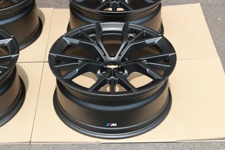 bmw g30 LCI 845m 19인치 순정휠 휠도색 작업후기, 사틴그레이 / 인천 계양구 서운동