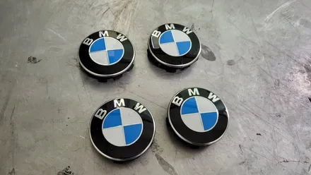 BMW 블랙 에디션 엠블럼 ,휠캡 커스텀작업,블랙휠캡 / 인천 계양구 서운동