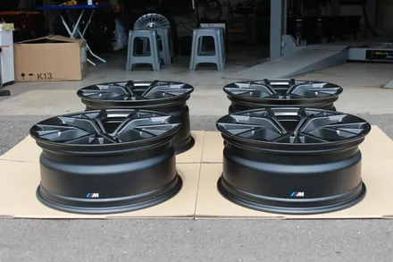 bmw g30 LCI 845m 19인치 순정휠 휠도색 작업후기, 사틴그레이 / 인천 계양구 서운동