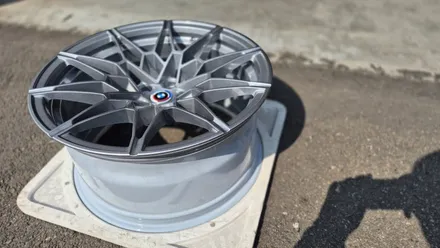 BMW G82 M4 순정휠 휠도색,휠커스텀,다크실버 / 인천 계양구 서운동