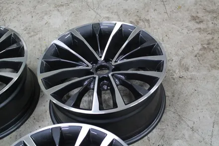 BMW G30 럭셔리 18인치 휠도색,휠커스텀,다이아컷팅 작업 후기 / 인천 계양구 서운동