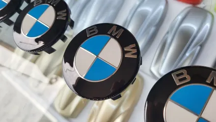 BMW 블랙 에디션 엠블럼 ,휠캡 커스텀작업,블랙휠캡 / 인천 계양구 서운동
