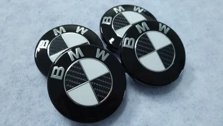 bmw 카본엠블럼,bmw 카본 휠캡 커스텀 작업 / 인천 계양구 서운동