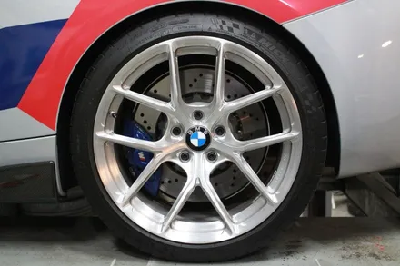 BMW M2 컴페티션 핸드브러쉬 휠 커스텀작업,골드브론즈클리어 / 인천 계양구 서운동