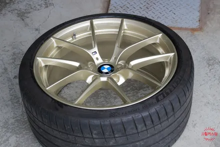 bmw m4컨버터블 763m 휠도색,프로즌골드 / 인천 계양구 서운동