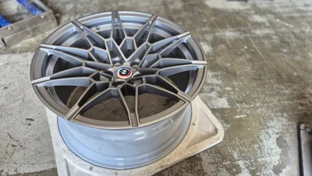 BMW G82 M4 순정휠 휠도색,휠커스텀,다크실버 / 인천 계양구 서운동