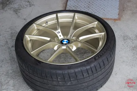 bmw m4컨버터블 763m 휠도색,프로즌골드 / 인천 계양구 서운동