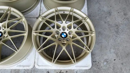 bmw m3 666m 순정20인치 커스텀도색 ,페인트박리 / 인천 계양구 서운동