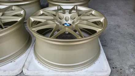 bmw m3 666m 순정20인치 커스텀도색 ,페인트박리 / 인천 계양구 서운동