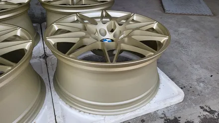 bmw m3 666m 순정20인치 커스텀도색 ,페인트박리 / 인천 계양구 서운동