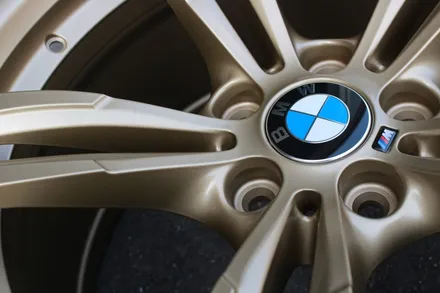 [휠도색]BMW M2 순정휠 437m 19인치 휠도색/휠복원 그리고 골드브론즈 / 인천 계양구 서운동