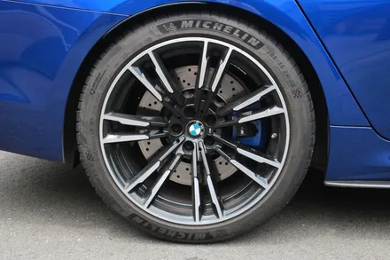 BMW F90 M5 골드브론즈 휠도색 이야기~!! M5CS / 인천 계양구 서운동