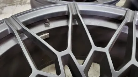 휠 커스텀이란 이런것! BMW M3컴페티션 826m (브론즈 클리어) / 인천 계양구 서운동