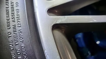 bmw m3 666m 순정20인치 커스텀도색 ,페인트박리 / 인천 계양구 서운동