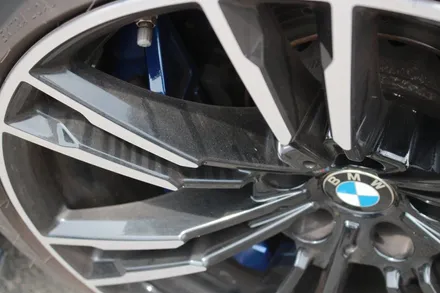 BMW F90 M5 골드브론즈 휠도색 이야기~!! M5CS / 인천 계양구 서운동