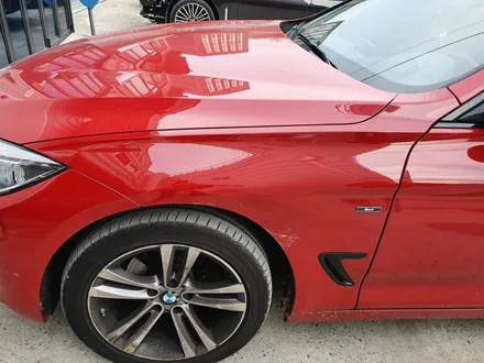 BMW 3시리즈 320d GT 사고 수리, 판금 도장 작업으로 완벽 복구 및 세라믹 코팅으로 새 차 출고하는 느낌까지 ! / 김포 양촌읍