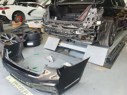 BMW G12 745Le 뒷범퍼 테일램프 파손 사고수리 / 김포 양촌읍