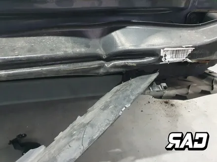 벤츠 W205 후방 사고수리-> 신형 C63 바디킷 교체후 다시 새 차의 컨디션으로! / 김포 양촌읍