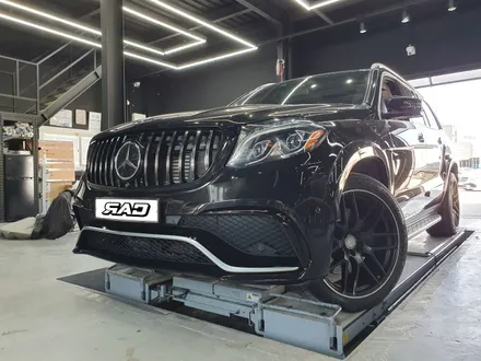 벤츠 X166 GLS 350d 전방 사고수리(보험처리) 겸 AMG 63 바디킷 했어요! / 김포 양촌읍