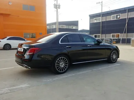 벤츠 W213 E200 인천김포 RAC에서 전방 사고수리 하면서 익스클루시브 컨버전 했어요. / 김포 양촌읍