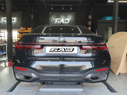 BMW G12 745Le 뒷범퍼 테일램프 파손 사고수리 / 김포 양촌읍