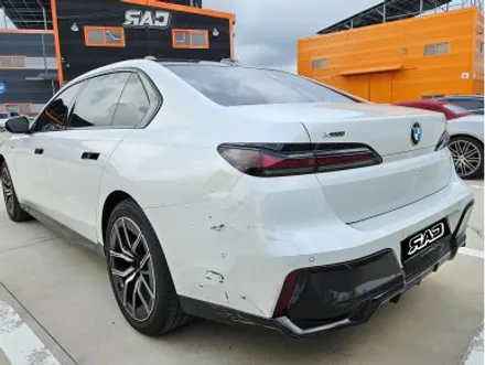 수입차 판금도장 수리! BMW 740d 뒷범퍼 스크래치 찌그러짐 복원 / 김포 양촌읍