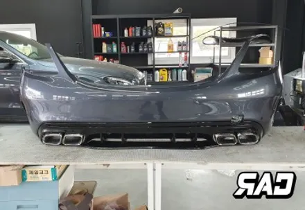 벤츠 W205 후방 사고수리-> 신형 C63 바디킷 교체후 다시 새 차의 컨디션으로! / 김포 양촌읍