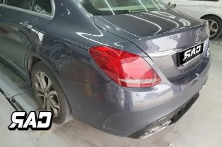 벤츠 W205 후방 사고수리-> 신형 C63 바디킷 교체후 다시 새 차의 컨디션으로! / 김포 양촌읍