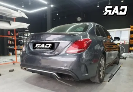 벤츠 W205 후방 사고수리-> 신형 C63 바디킷 교체후 다시 새 차의 컨디션으로! / 김포 양촌읍