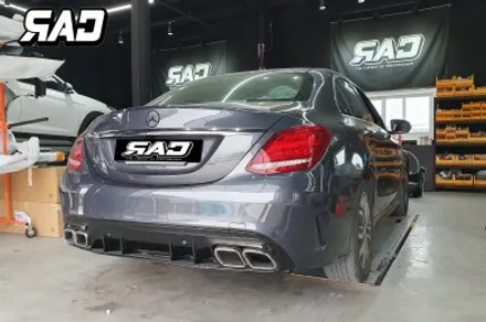 벤츠 W205 후방 사고수리-> 신형 C63 바디킷 교체후 다시 새 차의 컨디션으로! / 김포 양촌읍