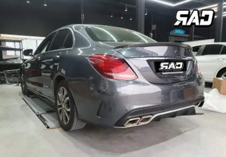 벤츠 W205 후방 사고수리-> 신형 C63 바디킷 교체후 다시 새 차의 컨디션으로! / 김포 양촌읍