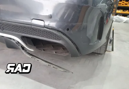 벤츠 W205 후방 사고수리-> 신형 C63 바디킷 교체후 다시 새 차의 컨디션으로! / 김포 양촌읍