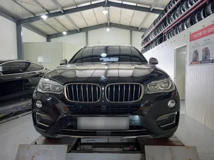 BMW F15 X5, X6 40d 20인치 순정휠 유광블랙 휠도색 [대전 휠복원 휠로세움] / 대전 중구 안영동