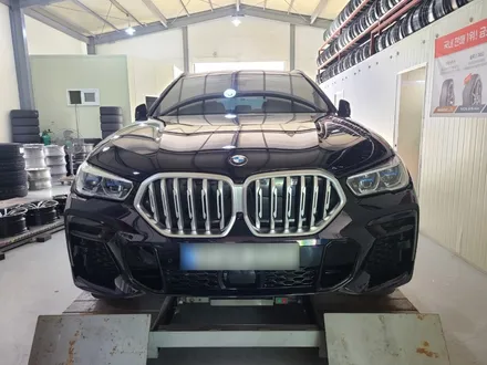 대구 BMW G06 X6 741M 21인치 순정휠 대전 유광블랙 휠도색 [휠로세움] / 대전 중구 안영동