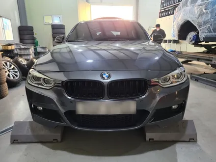 전주 BMW F30 3시리즈 403M 19인치 순정휠 (유광블랙) 대전 휠복원 휠로세움 / 대전 중구 안영동
