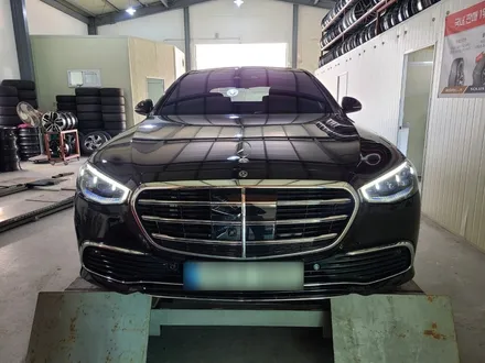 벤츠 W223 S클래스 S580 20인치 순정휠 [대전 휠복원 휠로세움] / 대전 중구 안영동