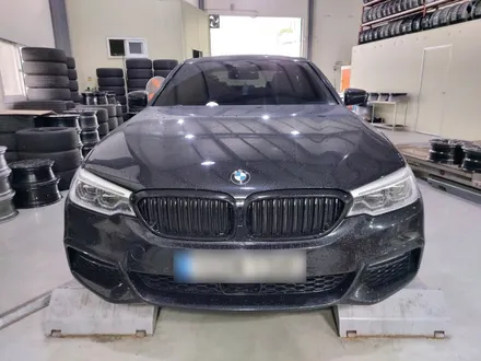 대전 휠복원 휠도색 NO.1 휠로세움 / BMW G30 5시리즈 M패키지 662M 18인치 (유광블랙) / 대전 중구 안영동