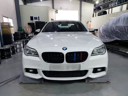BMW F10 5시리즈 18인치 중고휠 교체 (613M 하이퍼실버 순정휠) 대전 휠복원 / 대전 중구 안영동