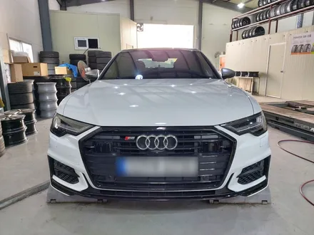아우디 A6 C8 인치업 (A7 4K 20인치 중고휠 + 벤투스 S2 AS 타이어) 대전 휠복원 휠로세움 / 대전 중구 안영동