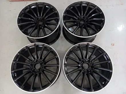 대전 휠도색 벤츠 GT 43 AMG 20인치 순정휠 커스텀 휠복원 [휠로세움] / 대전 중구 안영동
